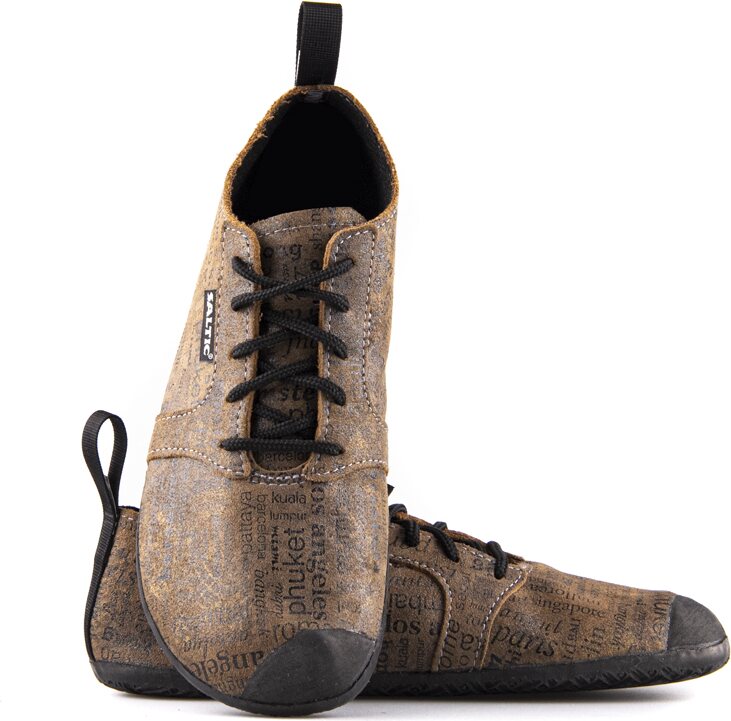 Saltic Fura Fashion News pruun