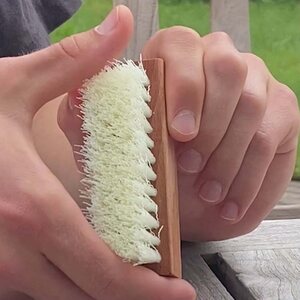 Topi Natural Brush Medium