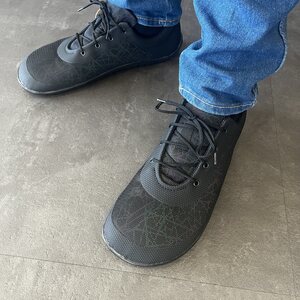 Beda Barefoot tenis