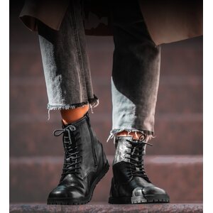 Lang.S (by Tikki Shoes) Kombat V2