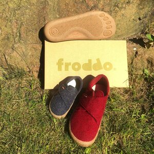 Froddo Pantuflas con tiras de velcro